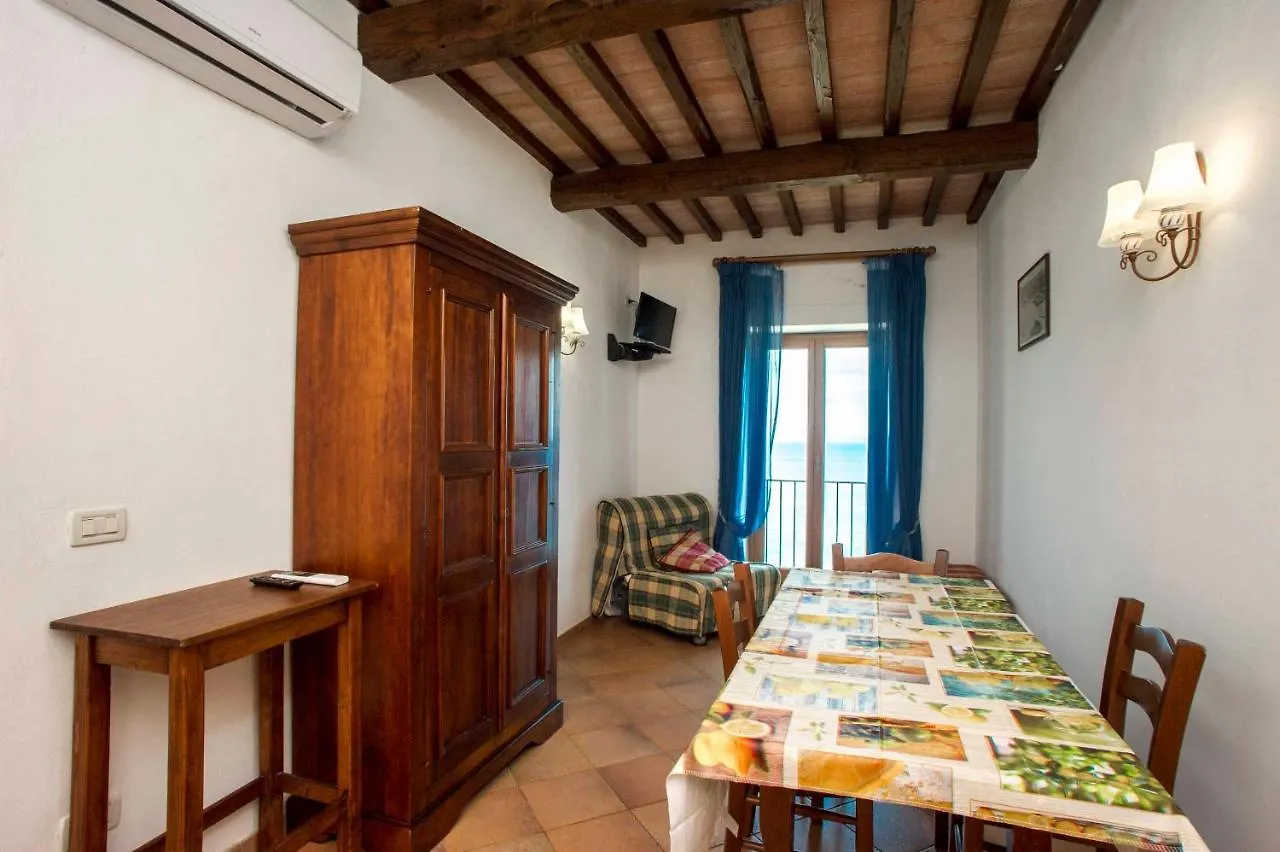 Appartamento Residenza La Scogliera di Rio Albano Rio Marina 0*,  Italia